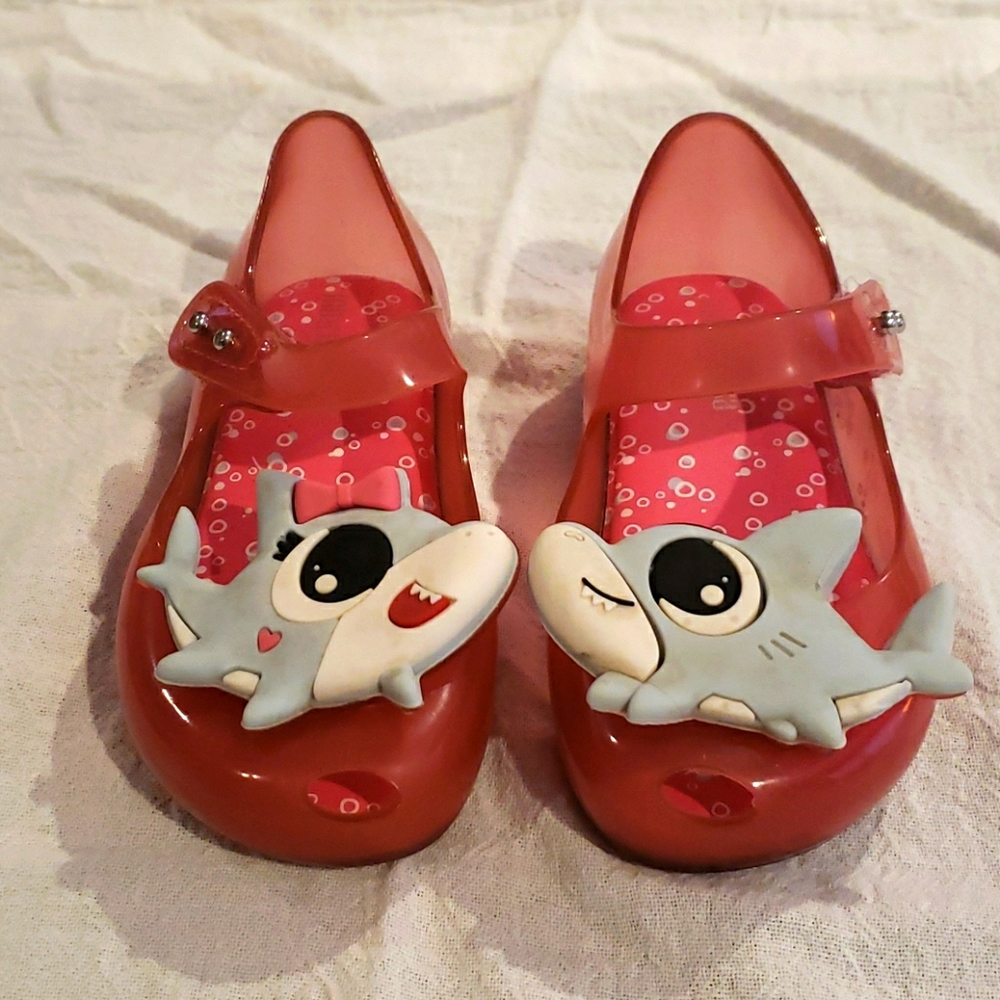 Kissing sharks jelly shoes